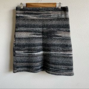 Krimson Klover Gray Skirt L EUC